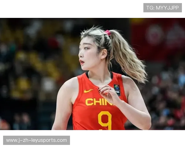 北京女篮势如破竹，张帆与李梦帮助球队击败辽宁女篮