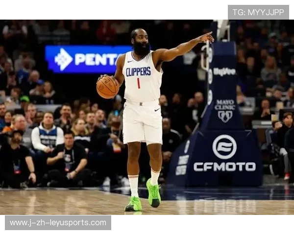 哈登关键组织,快船末节掌控全场 哈登关键组织,快船末节掌控全场