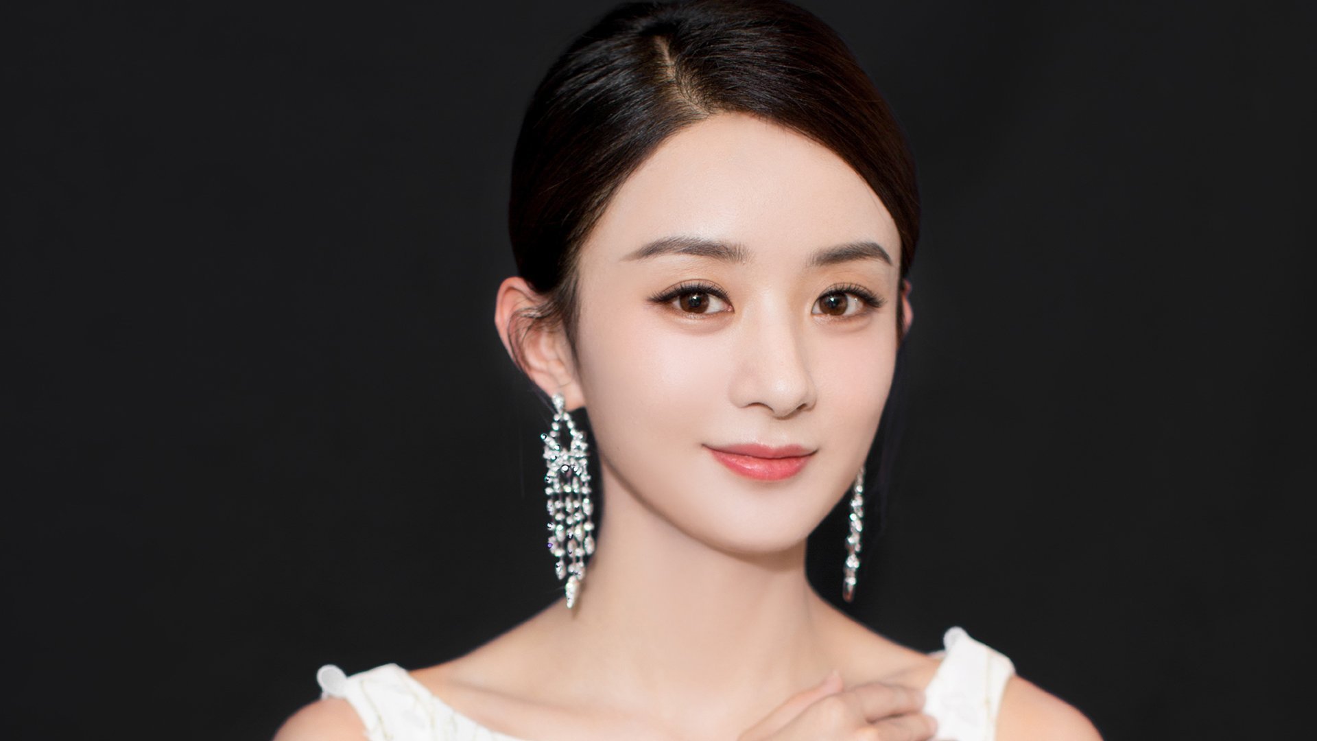 男子篮球职业赛引入新型智能球衣监测身体数据,男生篮球球衣穿搭